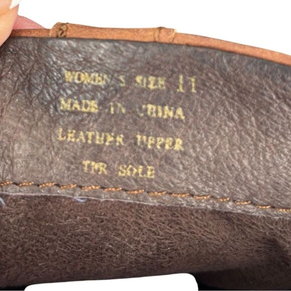 Eddie Bauer Women's Mid Calf Pull On Leather Upper Boots - Picture 9 of 11